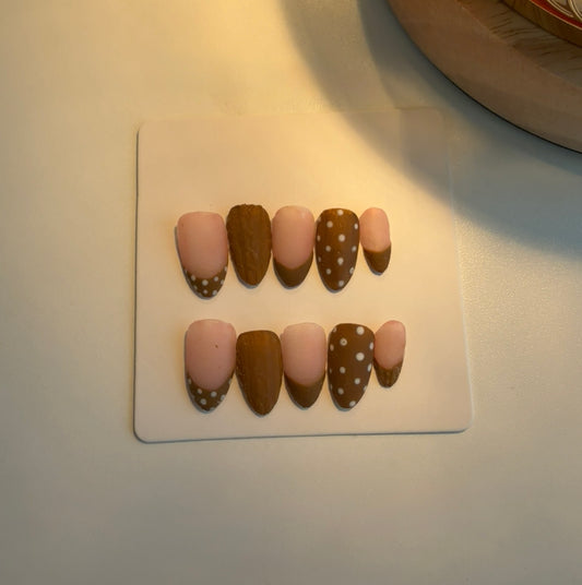 Sweater Weather Fall Nails￼